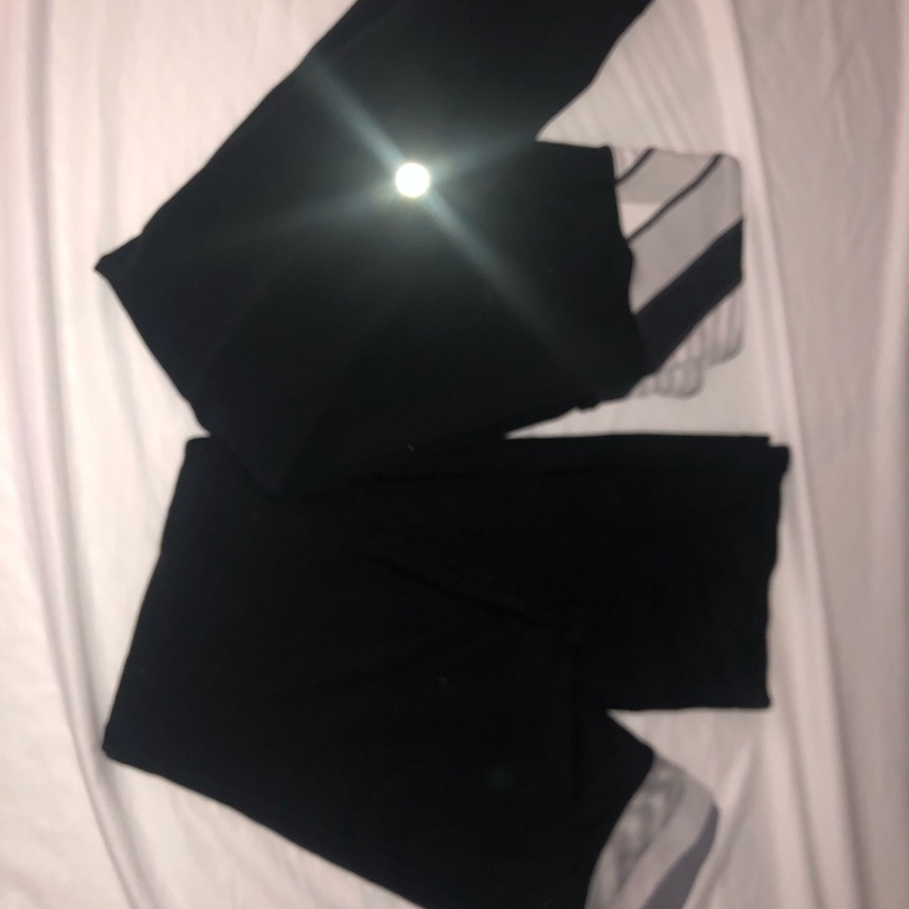 bundle!!! 2 pair LULULEMON and a third pair FREE